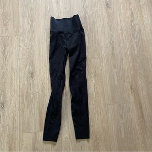 Fabletics mosaic sheet design tummy control leggings